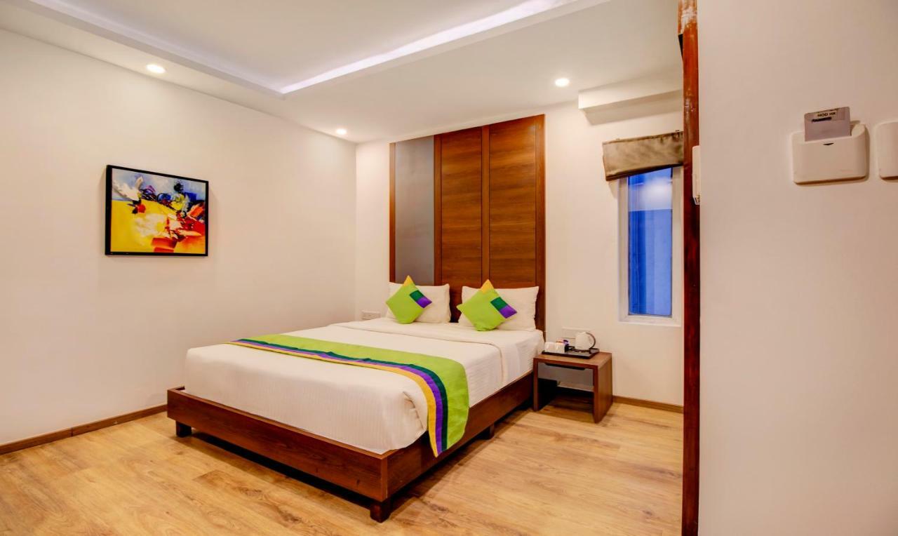 Jagadish Brigade Hotel Bangalore Exterior photo